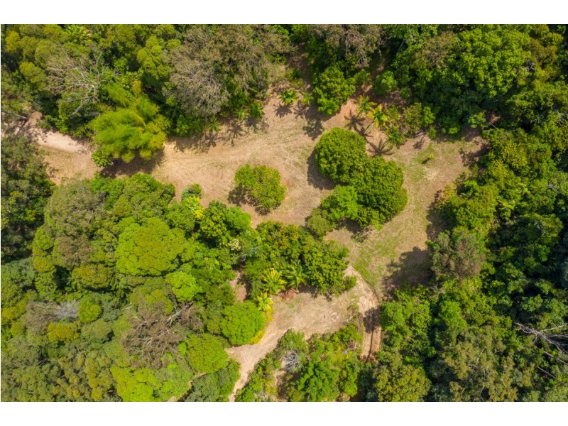 . Tallgum Avenue, Doonan QLD 4562