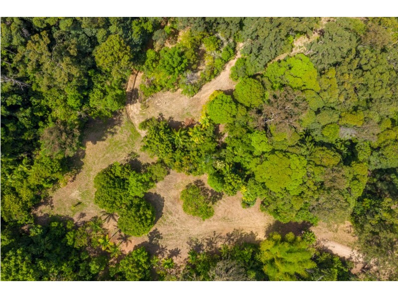 . Tallgum Avenue, Doonan QLD 4562