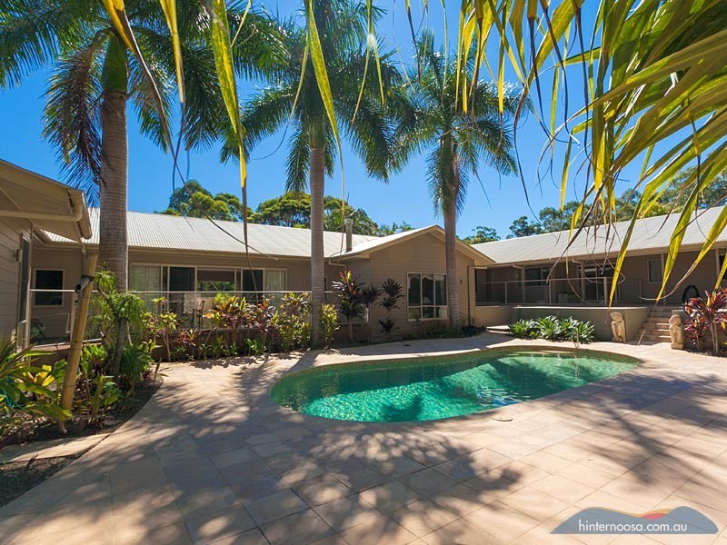 8 Sunrise Road, Tinbeerwah QLD 4563