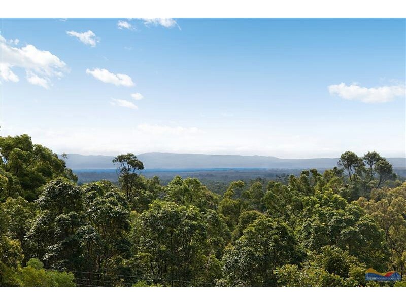 12 Hilltop Court, Tinbeerwah QLD 4563