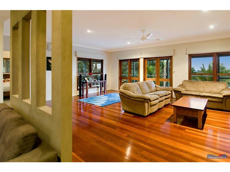 12 Hilltop Court, Tinbeerwah QLD 4563