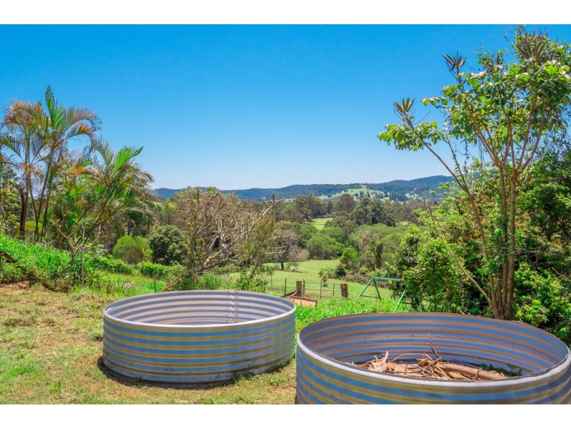 708 Kenilworth Skyring Creek Road, Carters Ridge QLD 4563