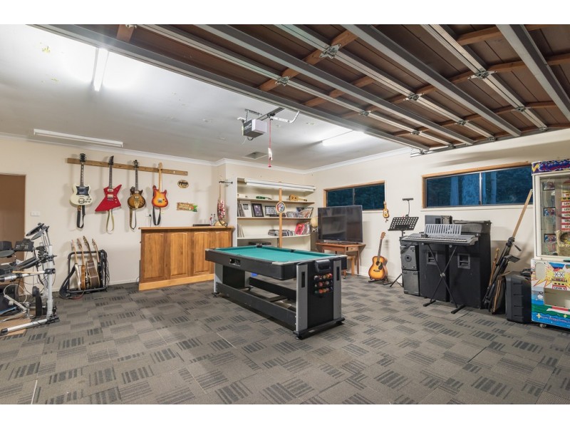 95 Stratford Park Dr, Pomona QLD 4568