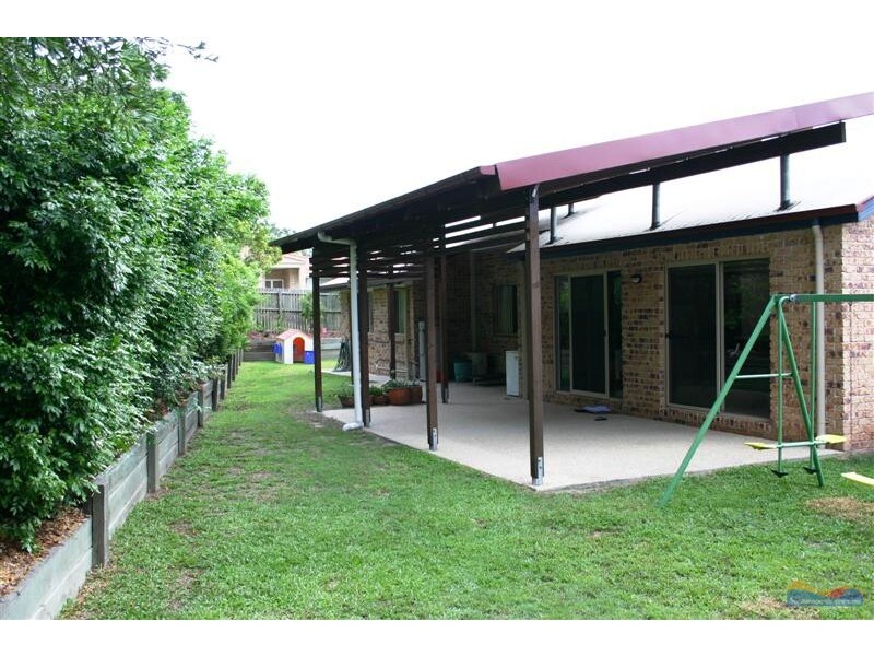 2 Corkwood Place, Cooroy QLD 4563