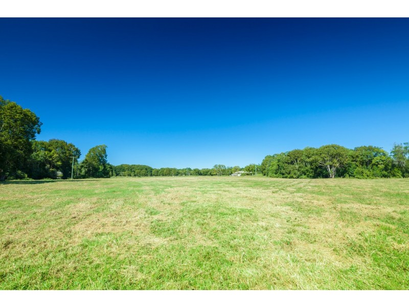 1 Main Camp Road, Eumundi QLD 4562