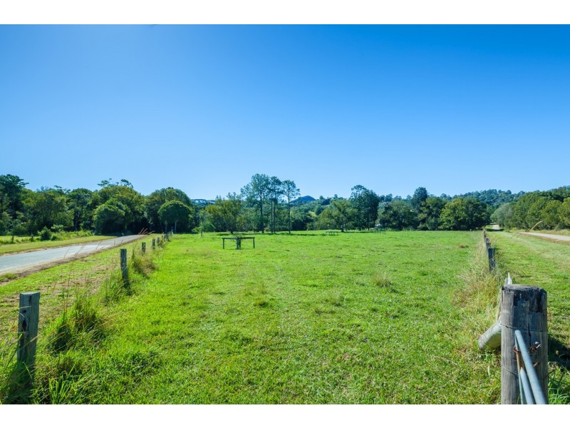 1 Main Camp Road, Eumundi QLD 4562