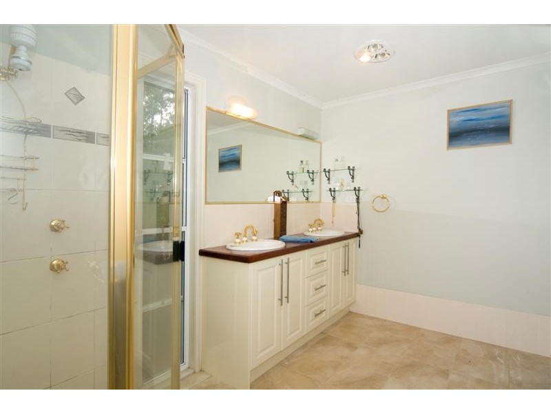 10 William Road, Eumundi QLD 4562