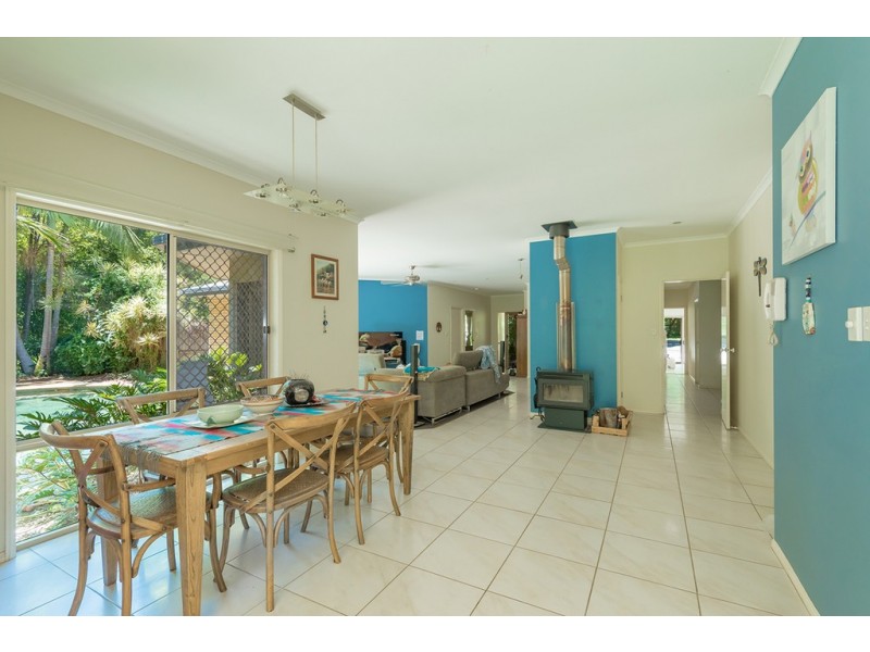 12 Pepper Berry Place, Black Mountain QLD 4563