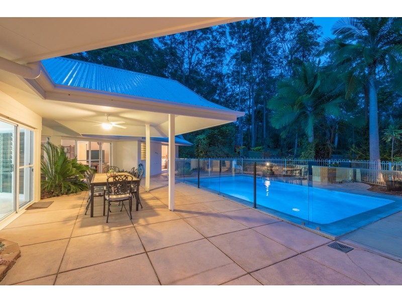 240 Valley Dr, Doonan QLD 4562