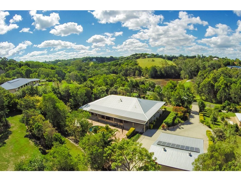 27 Flooded Gum Pl, Cooroy QLD 4563