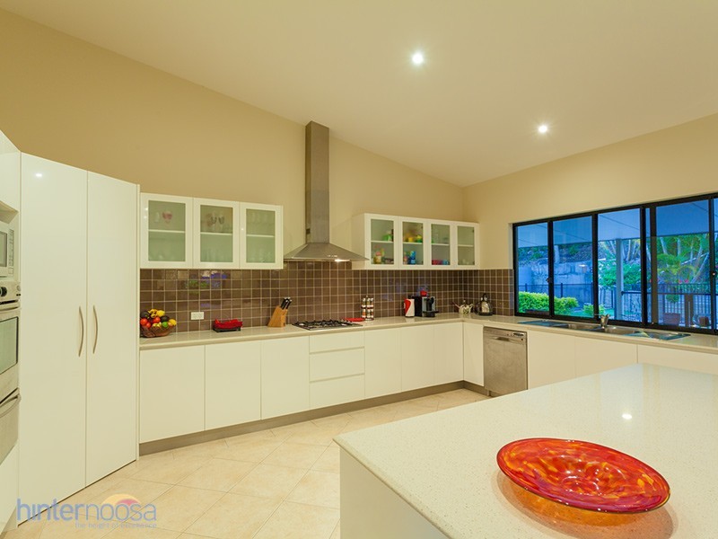 27 Flooded Gum Pl, Cooroy QLD 4563