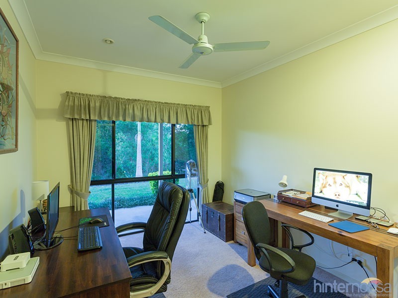 27 Flooded Gum Pl, Cooroy QLD 4563