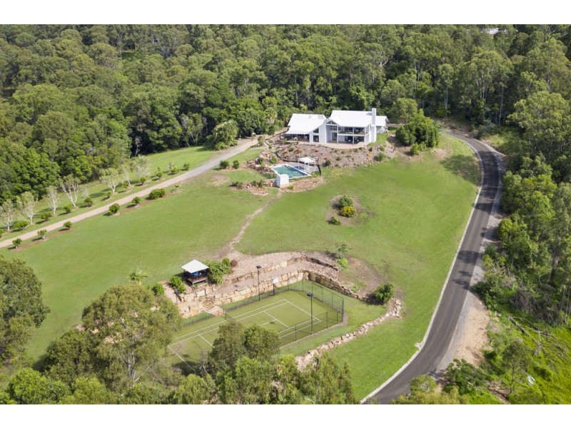 468 Dath Henderson Road, Tinbeerwah QLD 4563