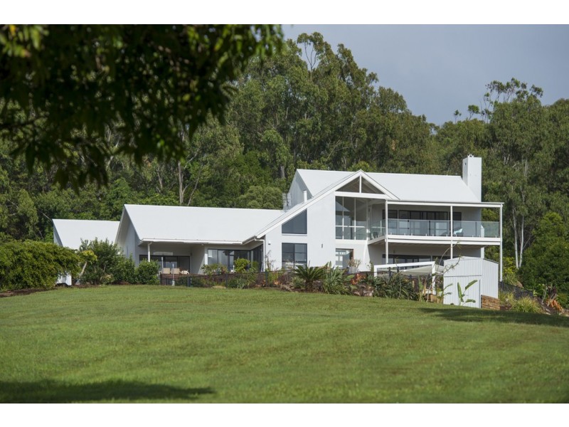 468 Dath Henderson Road, Tinbeerwah QLD 4563