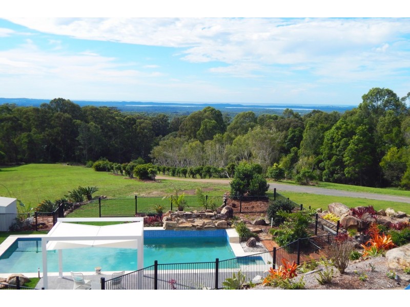 468 Dath Henderson Road, Tinbeerwah QLD 4563