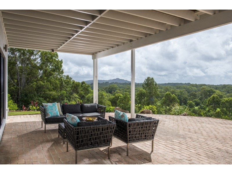 468 Dath Henderson Road, Tinbeerwah QLD 4563