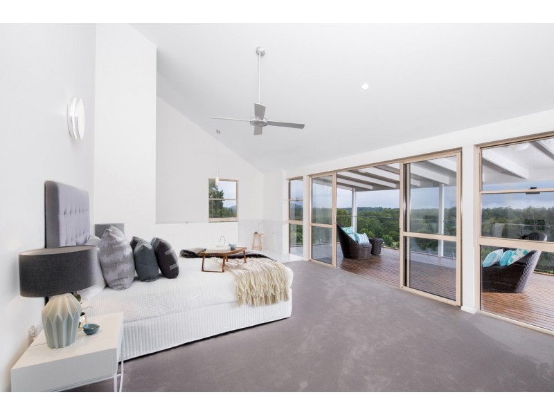 468 Dath Henderson Road, Tinbeerwah QLD 4563