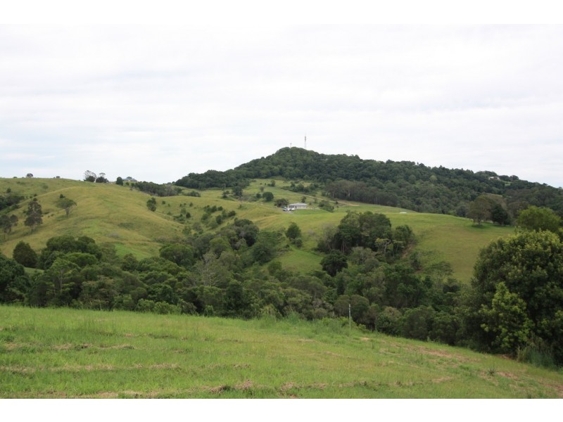 354 Lawnville Road, Black Mountain QLD 4563