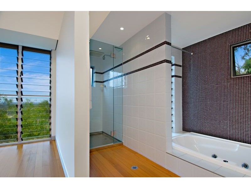 335 Duke Rd, Doonan QLD 4562