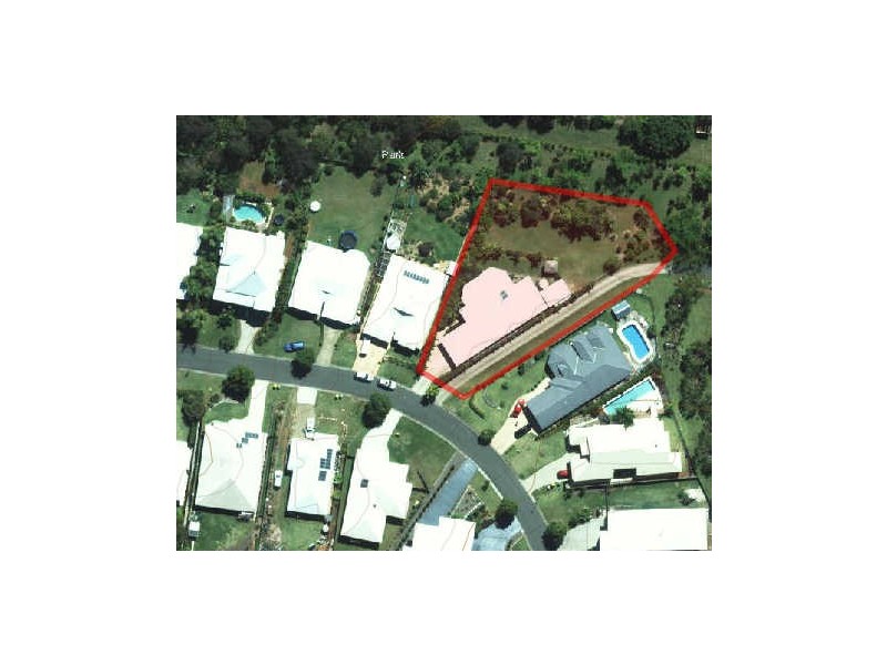 15 Kensington Drive, Cooroy QLD 4563