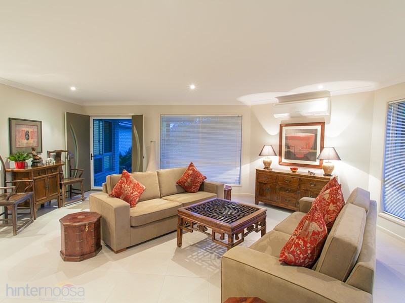 15 Kensington Drive, Cooroy QLD 4563