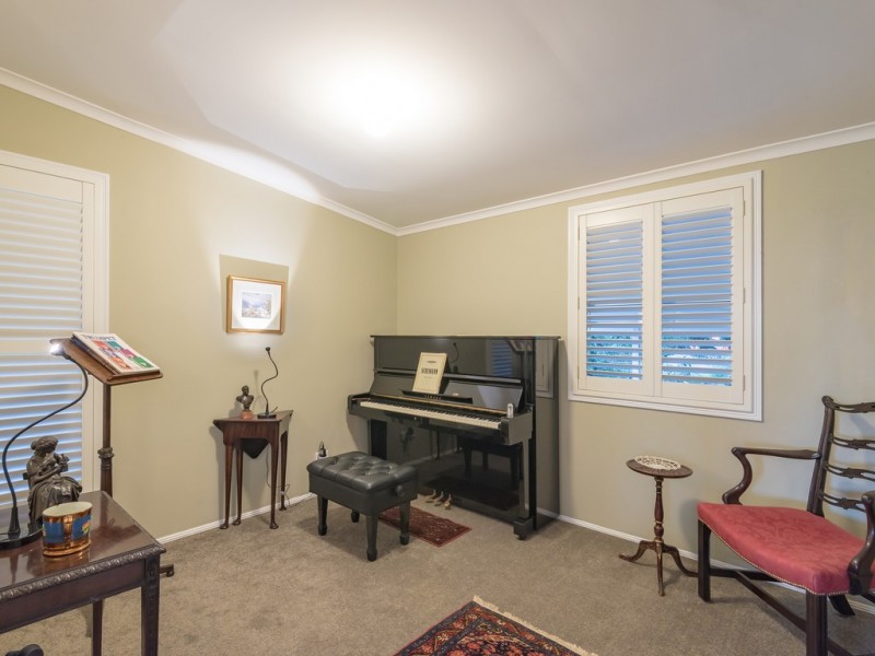 12 Wyona Drive, Noosa Heads QLD 4567