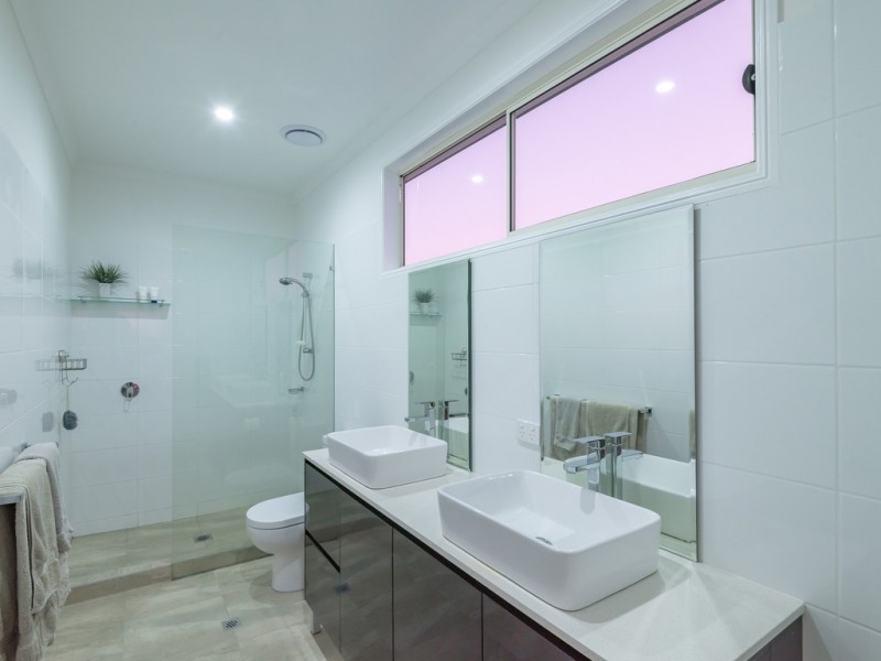 12 Wyona Drive, Noosa Heads QLD 4567