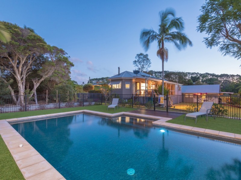 1 Capricorn Ct, Eumundi QLD 4562