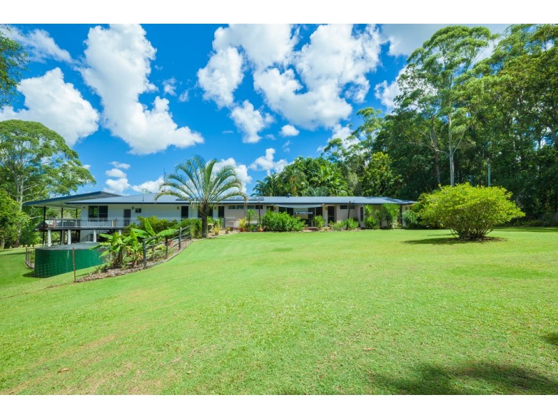 136 Gumboil Road, Tinbeerwah QLD 4563