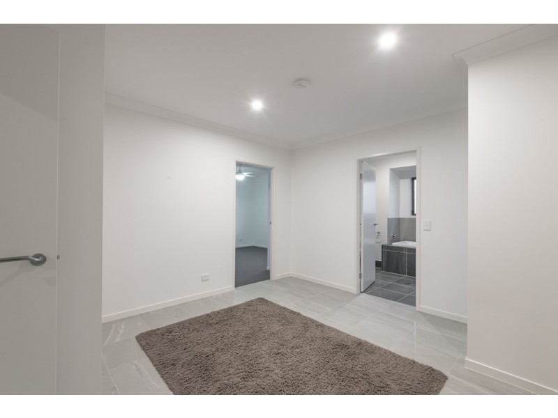 2 Arthur Court, Cooroy QLD 4563