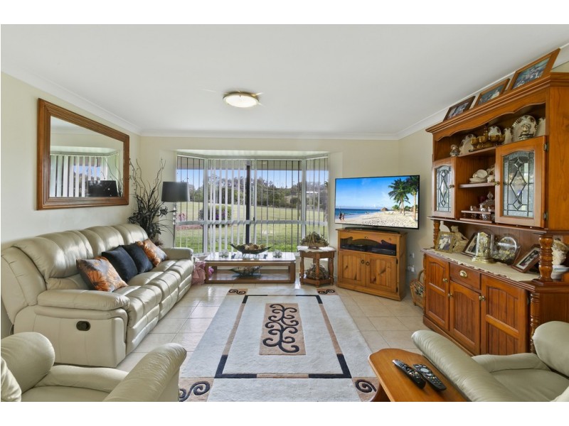 163 Cooroy Mountain Road, Lake Macdonald QLD 4563