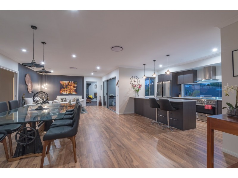 7 Wilkinsons Court, Cooroy QLD 4563