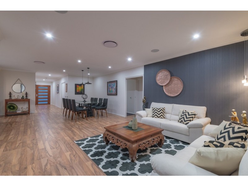 7 Wilkinsons Court, Cooroy QLD 4563