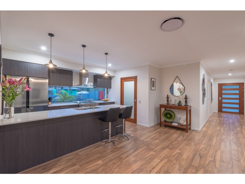 7 Wilkinsons Court, Cooroy QLD 4563