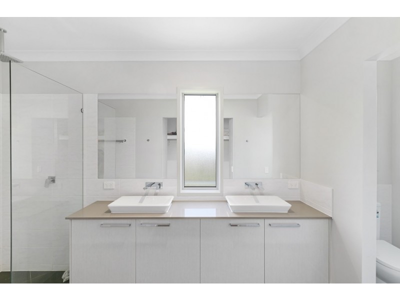 4 Luttons Court, Cooroy QLD 4563