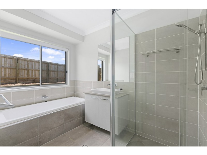 4 Luttons Court, Cooroy QLD 4563