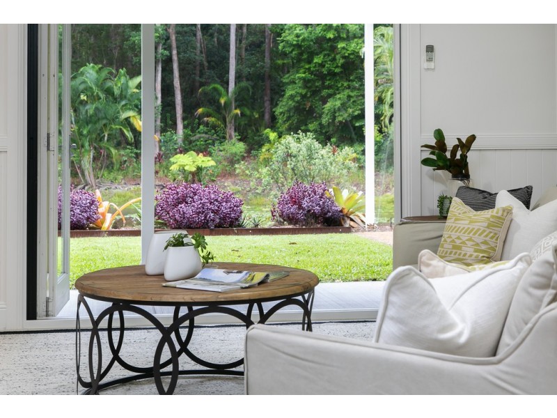 477 Dath Henderson Road, Tinbeerwah QLD 4563