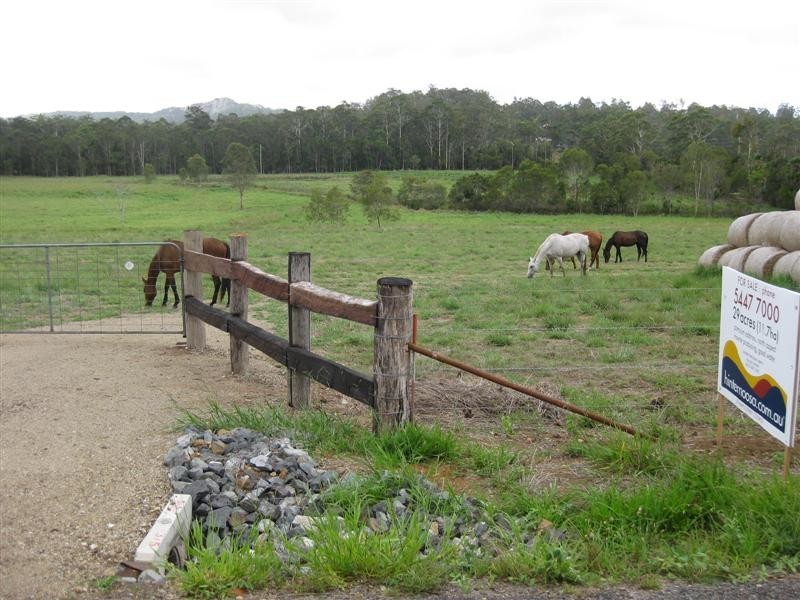 L1 327  Dath Henderson Road, Tinbeerwah QLD 4563
