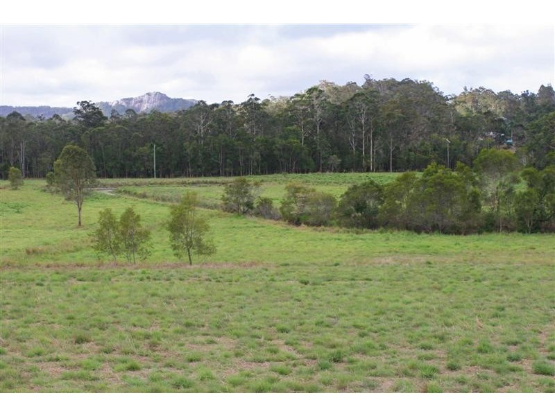 L1 327  Dath Henderson Road, Tinbeerwah QLD 4563