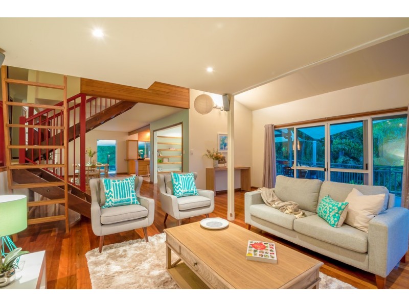210 Lonehand Road, Eumundi QLD 4562