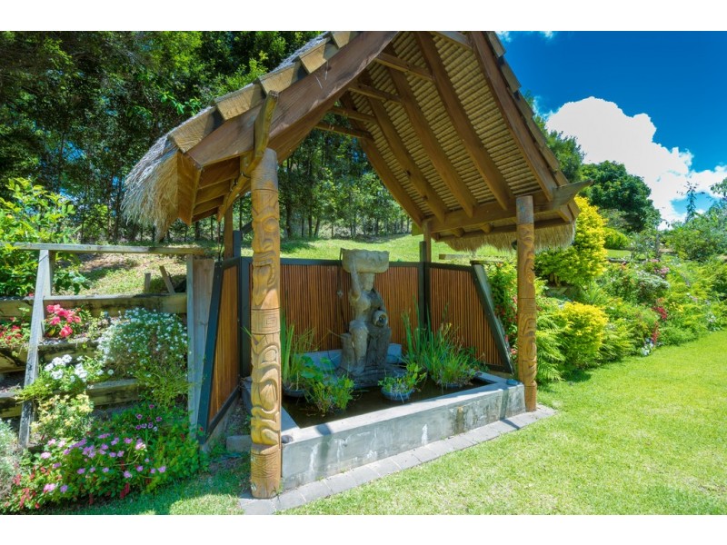 210 Lonehand Road, Eumundi QLD 4562