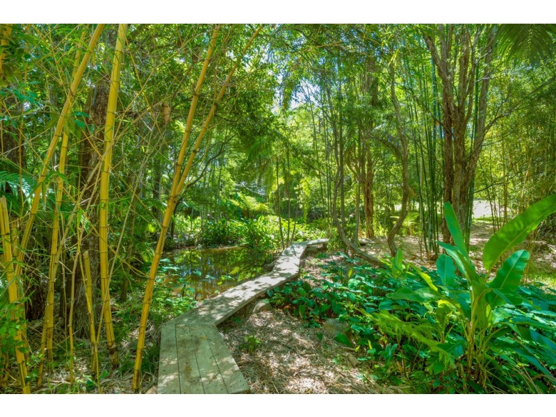 210 Lonehand Road, Eumundi QLD 4562