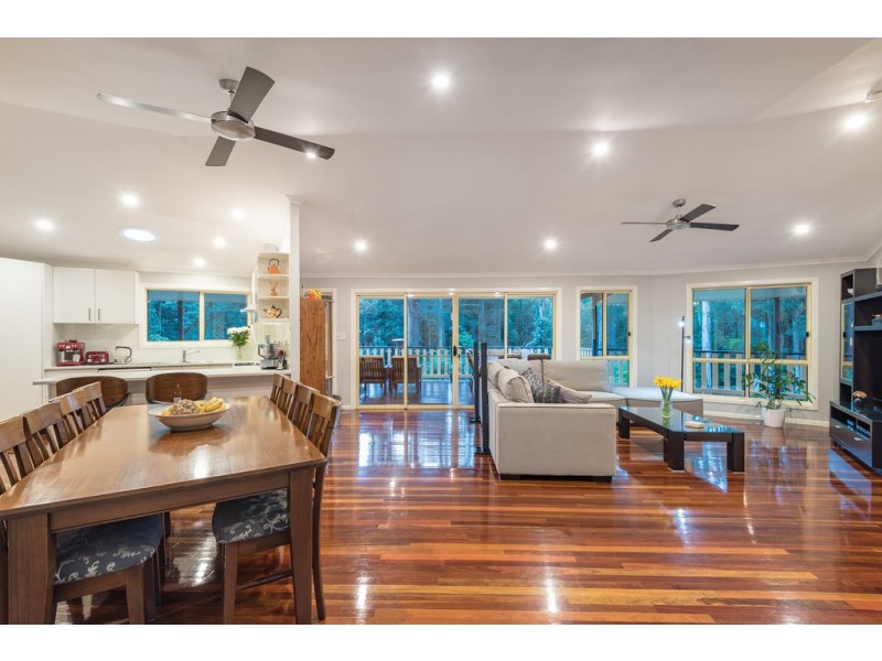 121 Cudgerie Drive, Black Mountain QLD 4563