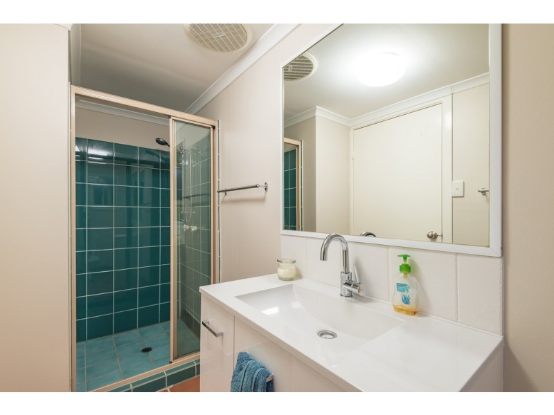 121 Cudgerie Drive, Black Mountain QLD 4563