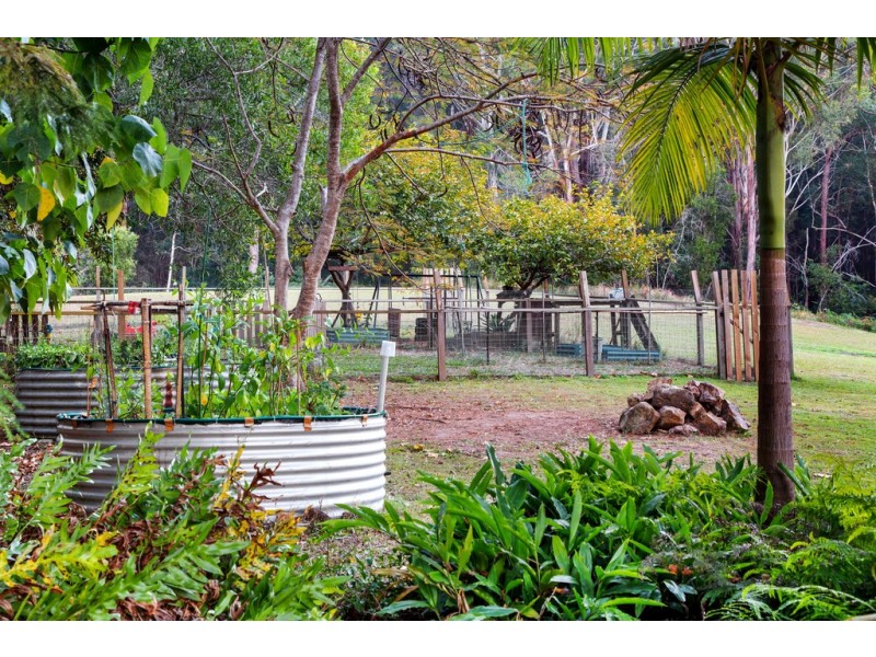 498 Bunya Road, North Arm QLD 4561