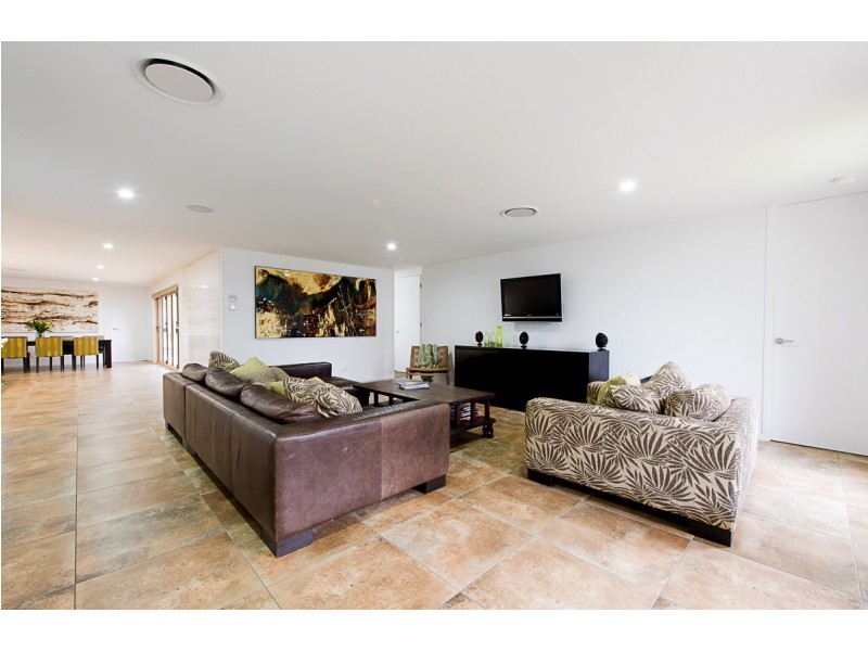 29 Ben Lexcen Drive, Sunrise Beach QLD 4567