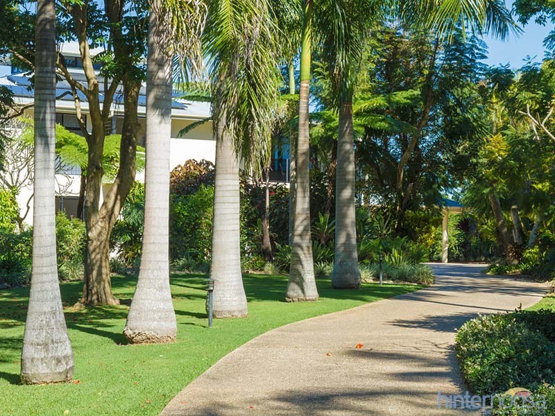 1 Upland Court, Tinbeerwah QLD 4563