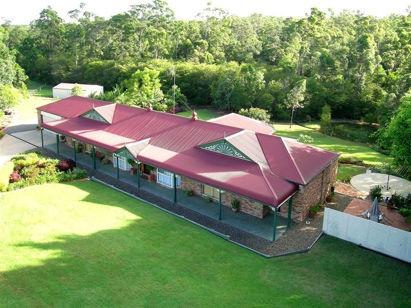 12 Wilkes Ct, Tinbeerwah QLD 4563