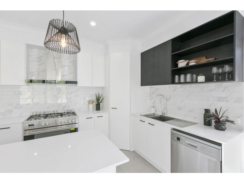 3 Arthur Court, Cooroy QLD 4563