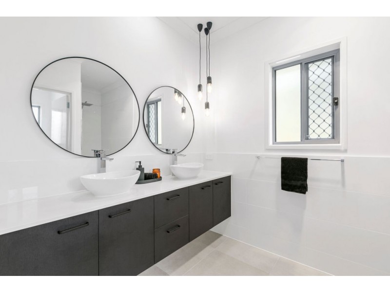 3 Arthur Court, Cooroy QLD 4563